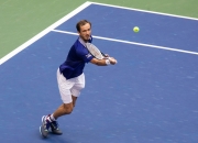 开云体育官网-美网鏖战联合杯，梅德韦杰夫高光表现