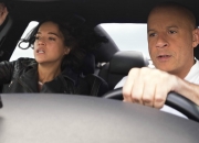 开云体育在线-当条纹衫遇上红土，奥亚尔萨瓦尔在虚拟对决中的真实统治