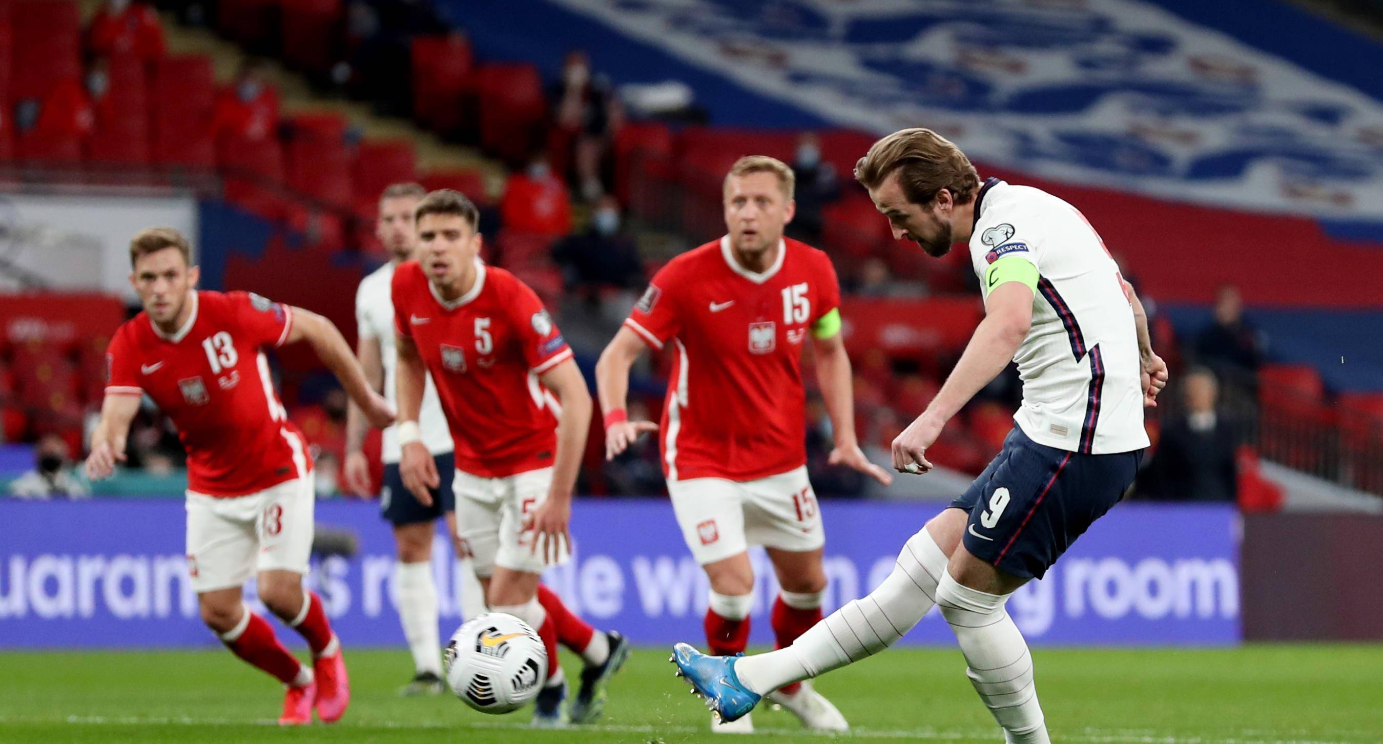 关于英格兰队遭遇意外失利被淘汰的信息