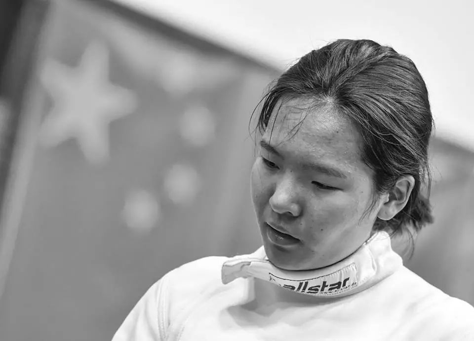 阿联酋女选手表现出色获得奖牌！