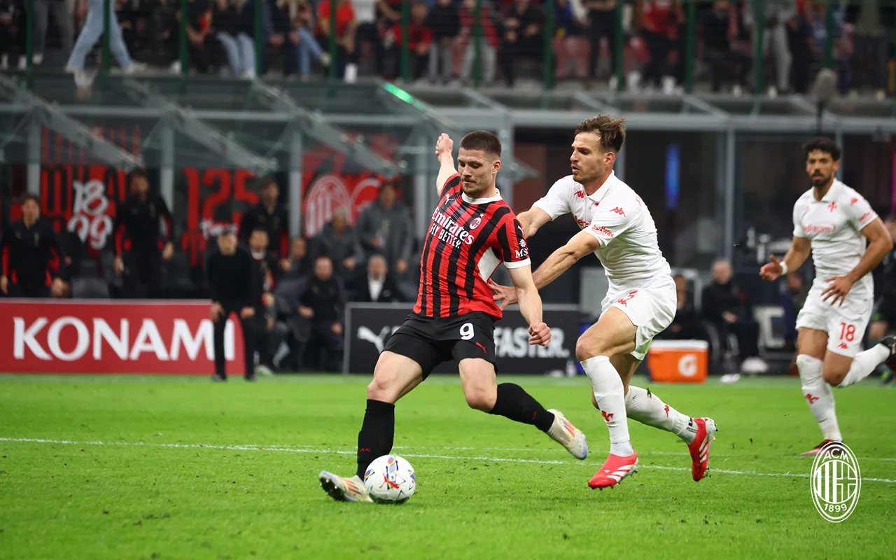 米兰主场力擒多特蒙德,出线无忧 米兰主场力擒多特蒙德,出线无忧