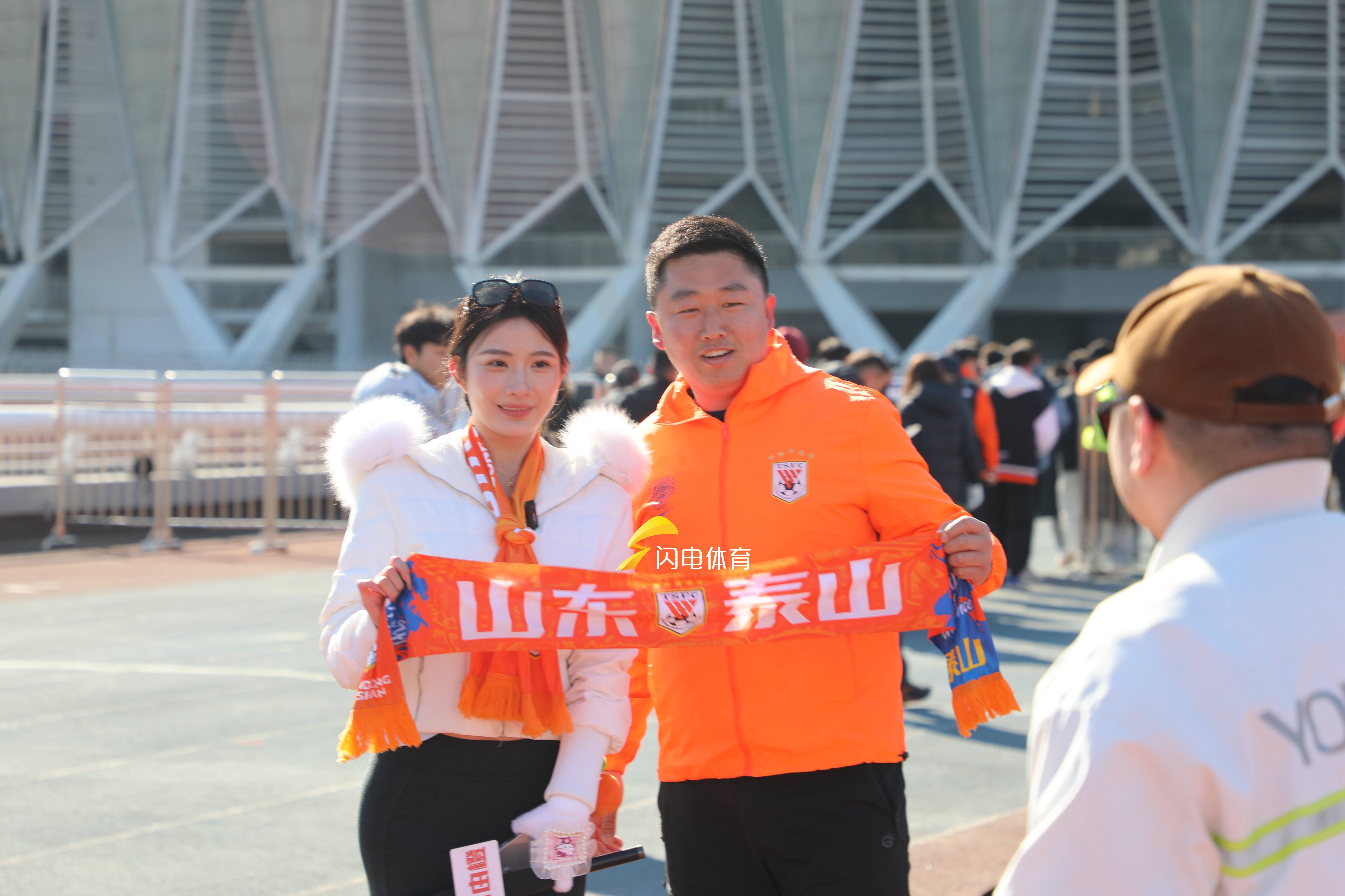 山东泰山主场擒获河南建业,追赶领先位置的简单介绍 山东泰山主场擒获河南建业,追赶领先位置的简单介绍