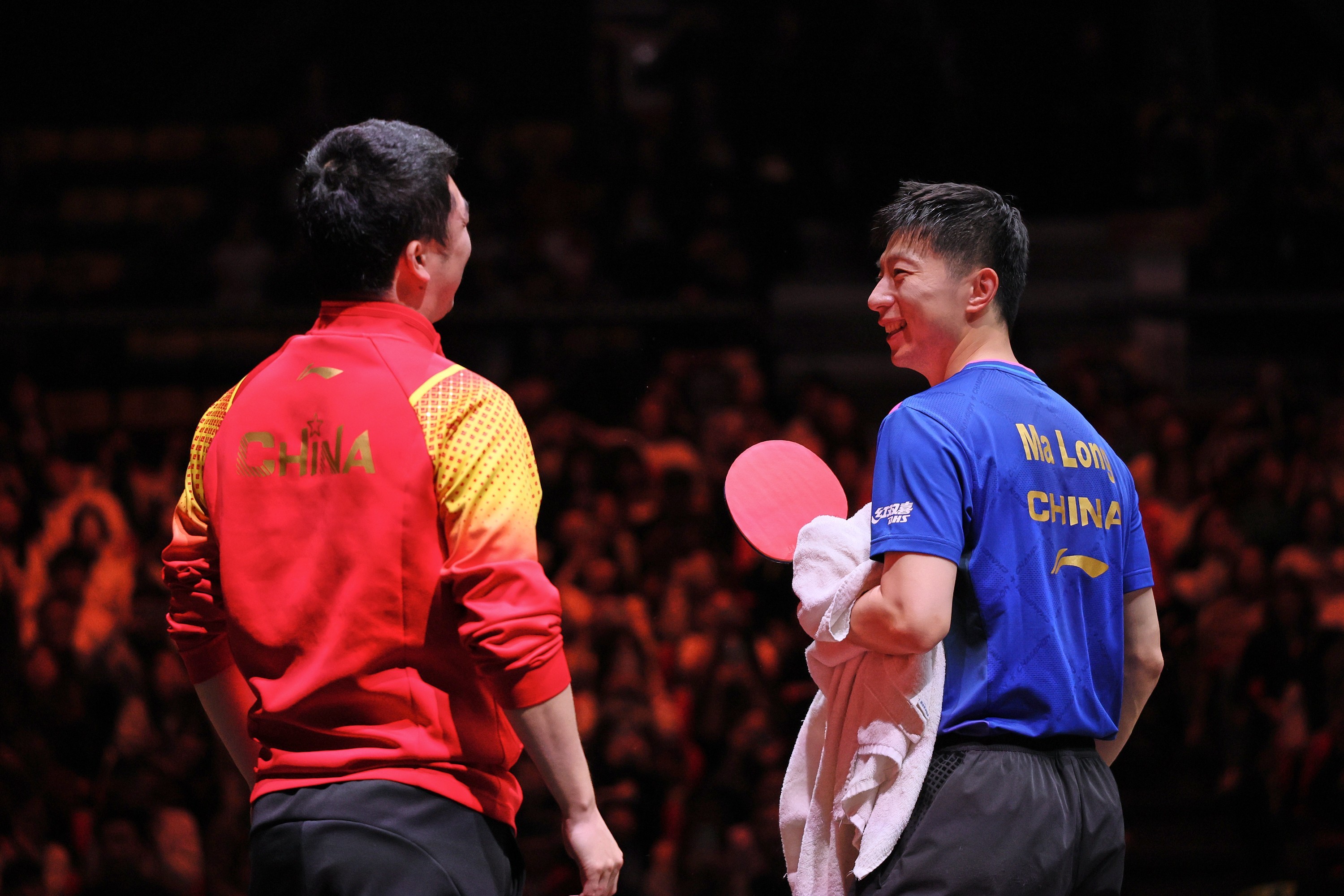 中国队鏖战韩国队,马龙带队取胜 中国队鏖战韩国队,马龙带队取胜