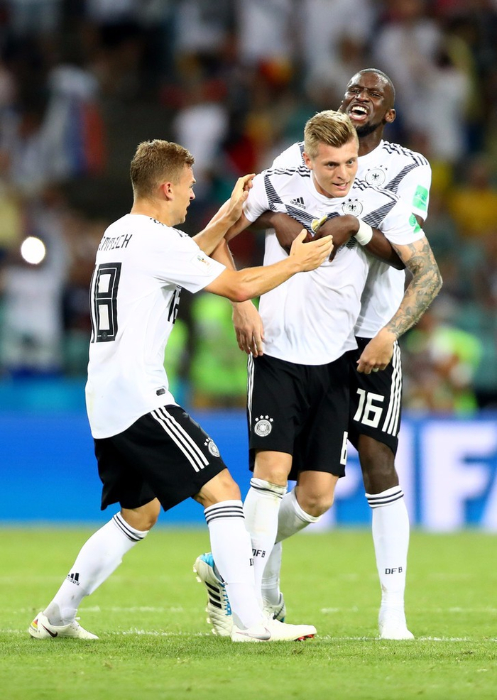 瑞典队绝杀波兰队,奥恰洛夫扛起全队 瑞典队绝杀波兰队,奥恰洛夫扛起全队