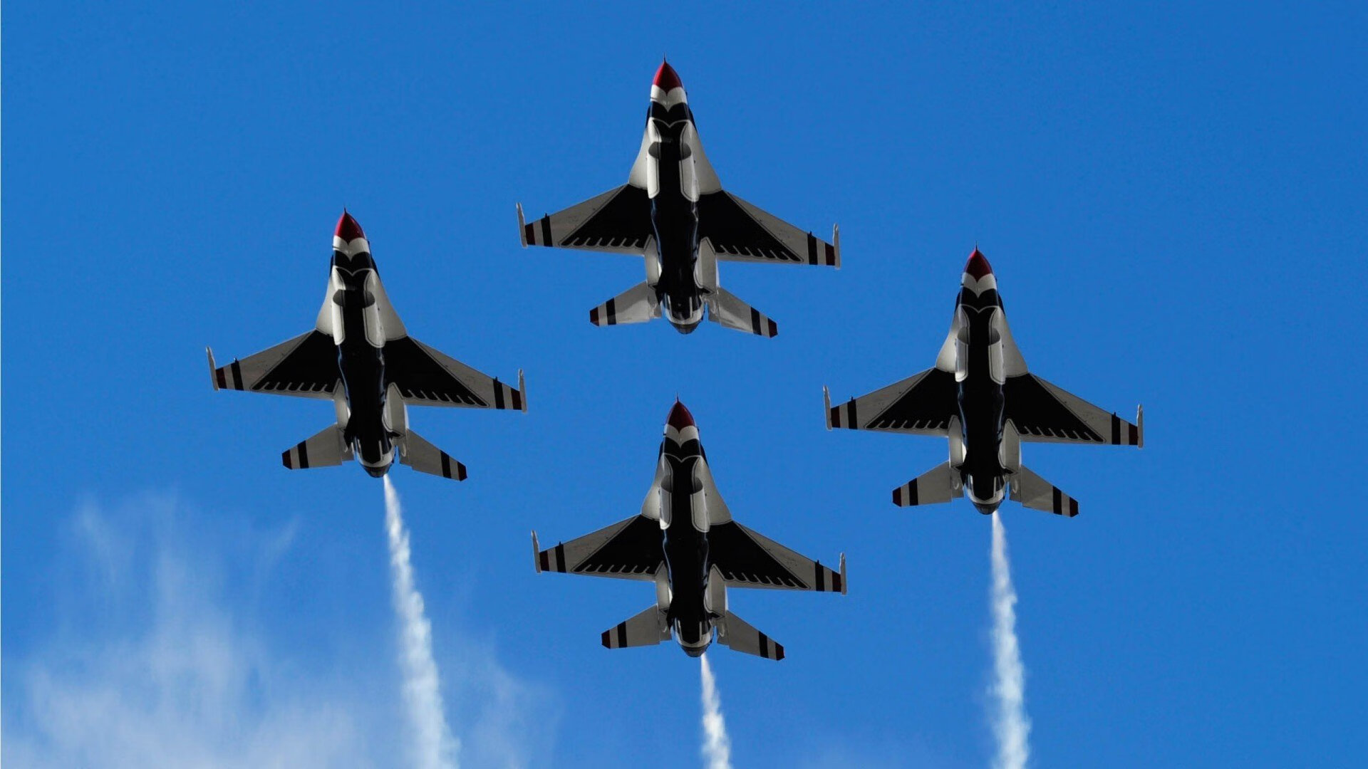 冰与火之歌,当东方蓝武士鏖战北欧冰川,荷兰铁闸于欧冠之巅完成加冕