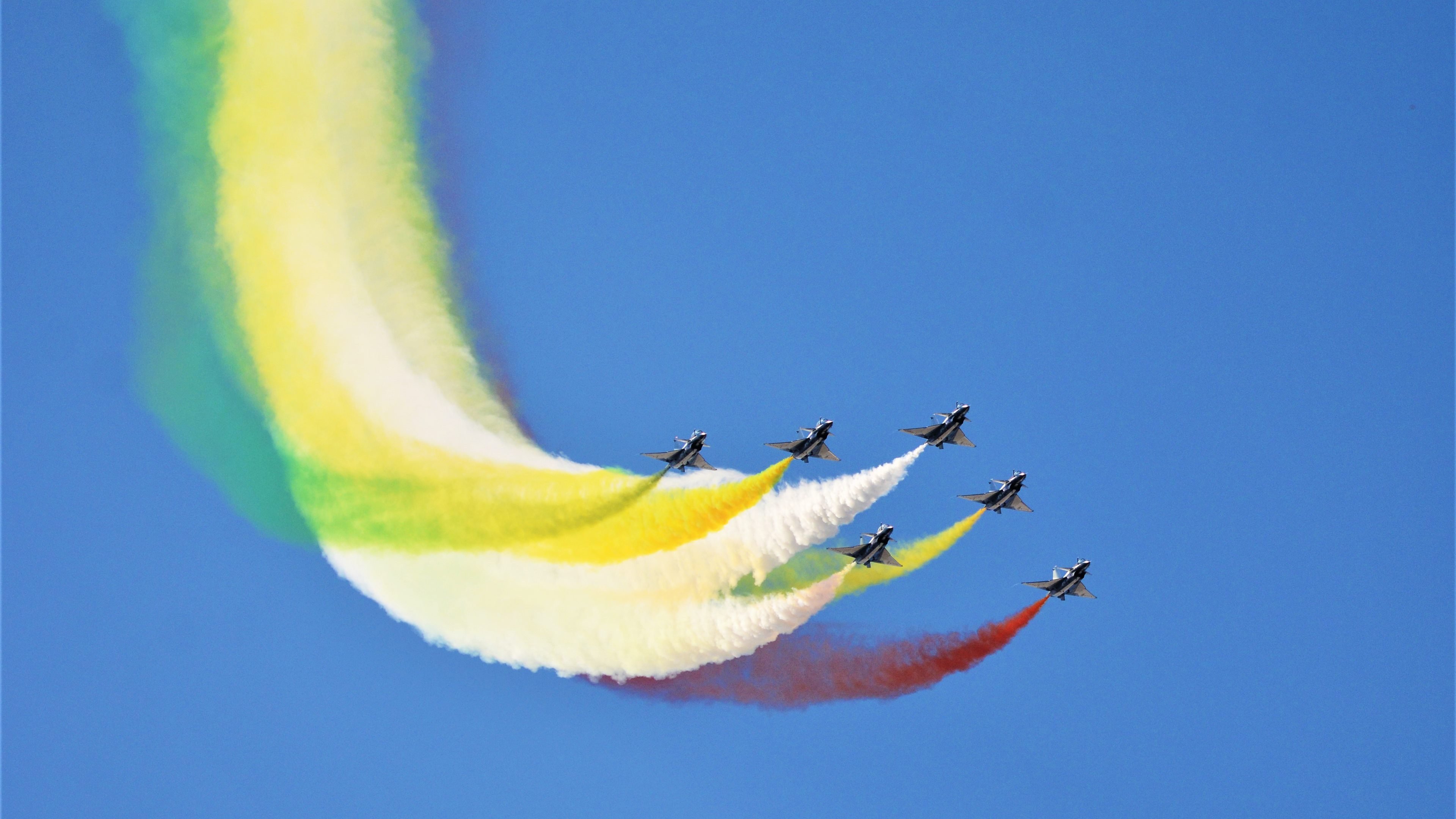 狂飙突进的天才风暴,快船以团队篮球绞杀猛龙的独角戏