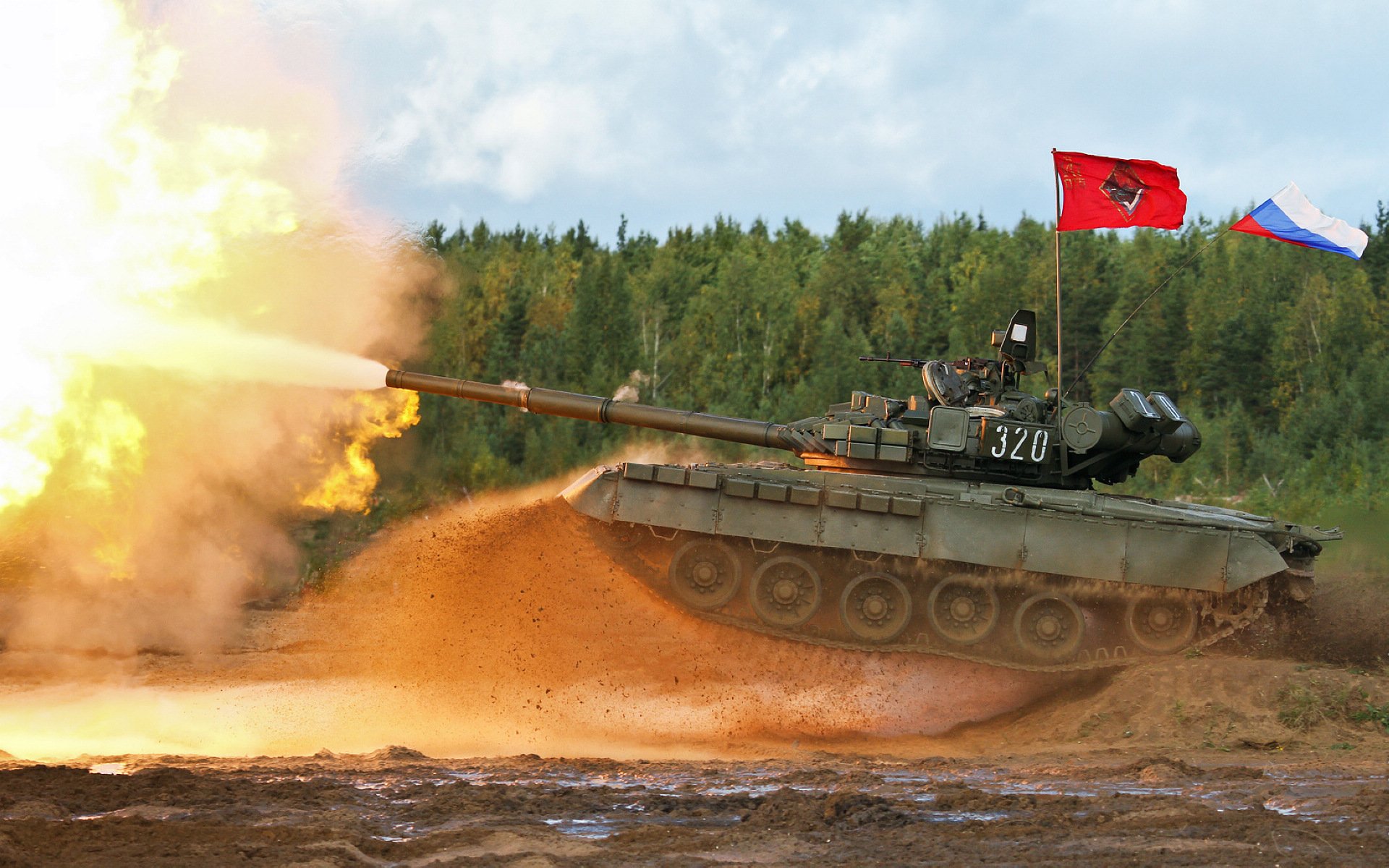 长安街弯道，北京战车强行封堵外滩直道