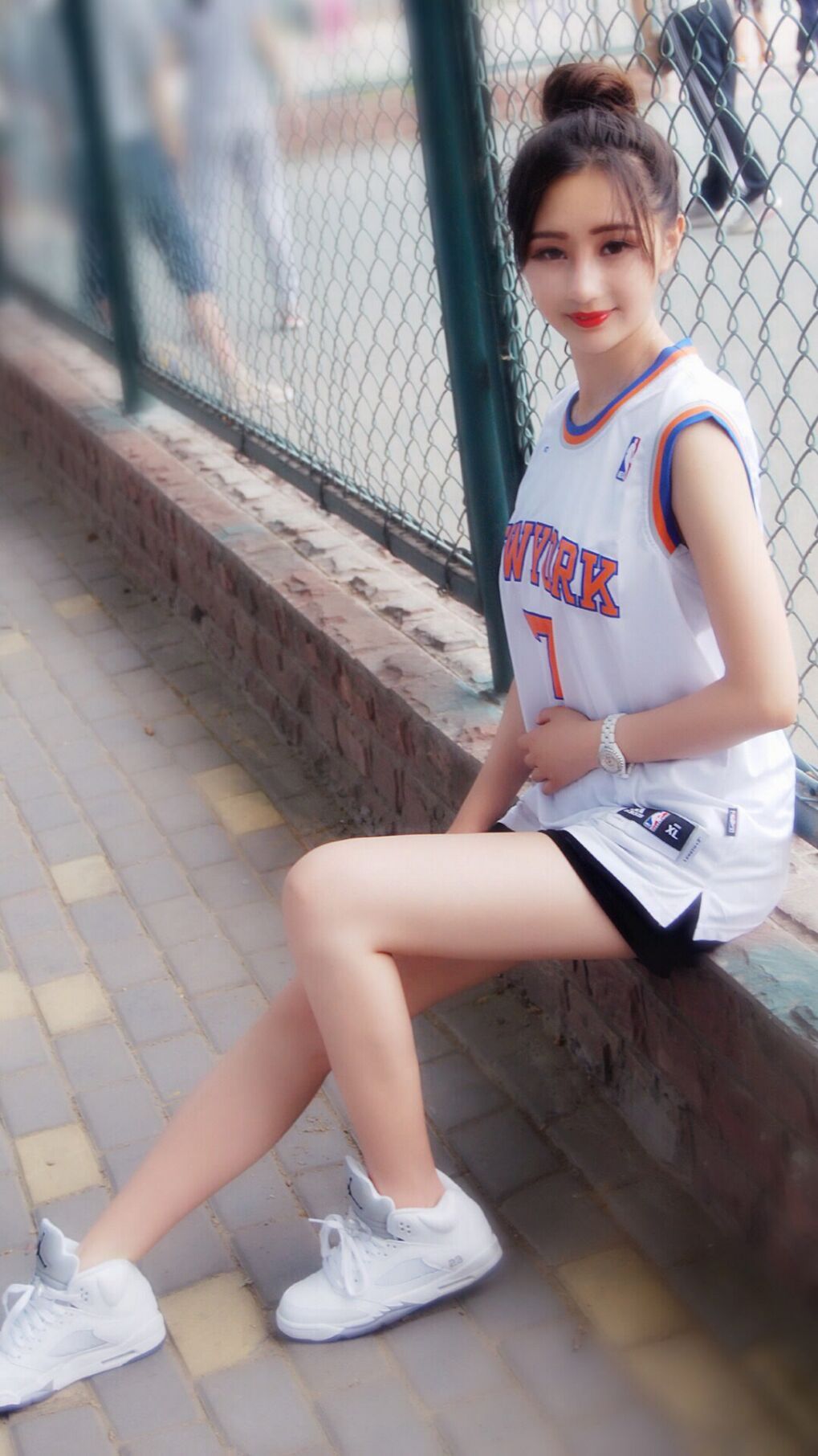 北极光下的冷门，芬兰奇迹逆转法兰西，莱万一剑封喉定乾坤