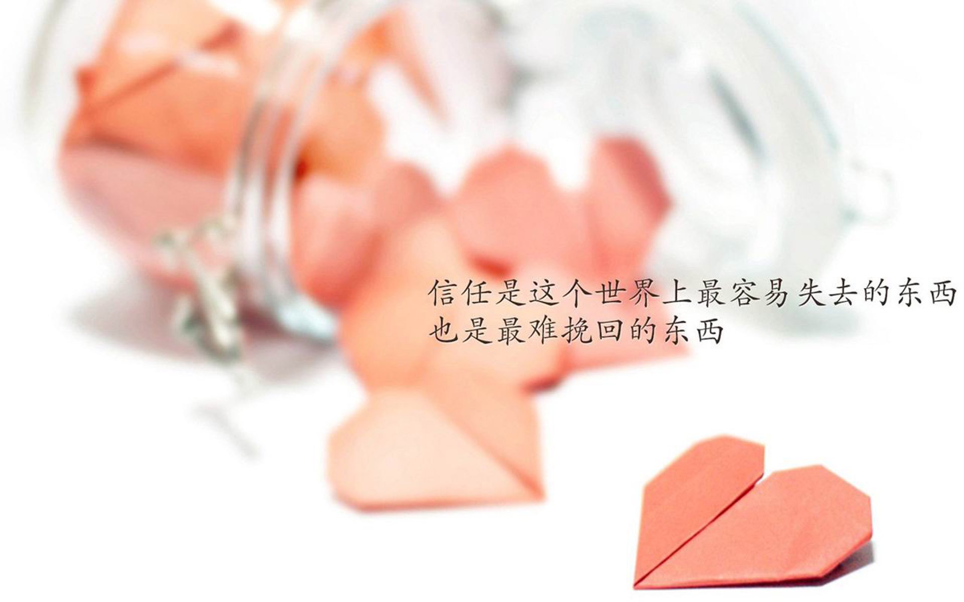 沙漠之狐的利爪，当突尼斯用窒息式压迫撕裂巴尔干之鹰，坎塞洛化身全能指挥官